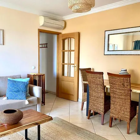 Albufeira-sea View/pool Casa Sara Linnea 1bedroom Албуфейра