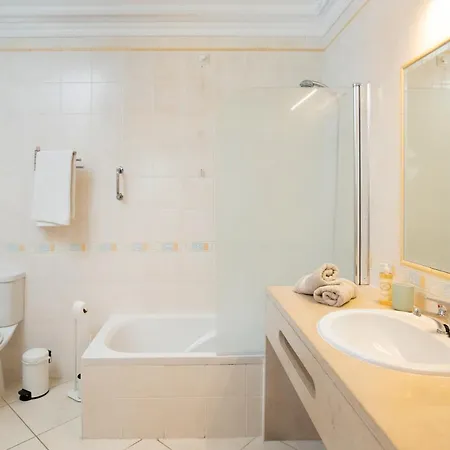 Albufeira-sea View/pool Casa Sara Linnea 1bedroom Appartamento *